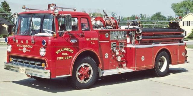 1612 - 1963 Hahn Pumper